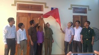 Lễ khánh thành và ban giao nhà tình nghĩa cho hội viên cựu chiến binh Nguyễn Ngọc Lan